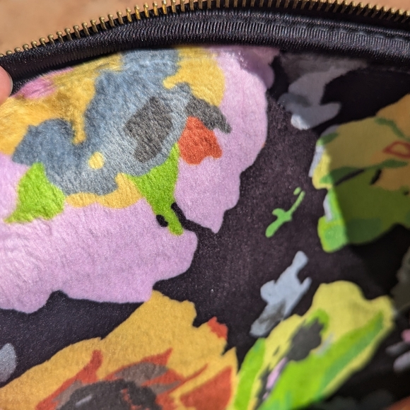 Isaac Mizrahi New York laptop large iPad or a notebook PC Leather padded cover - Picture 5 of 10